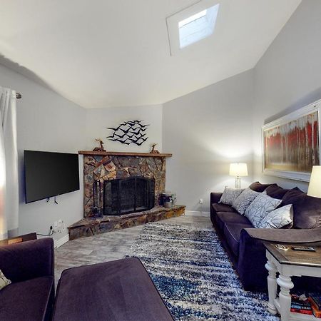 Cozy Mountain Townhome フラッグスタッフ エクステリア 写真