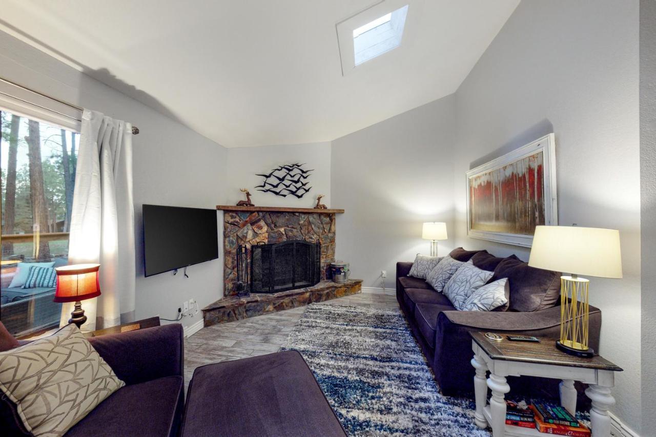 Cozy Mountain Townhome フラッグスタッフ エクステリア 写真