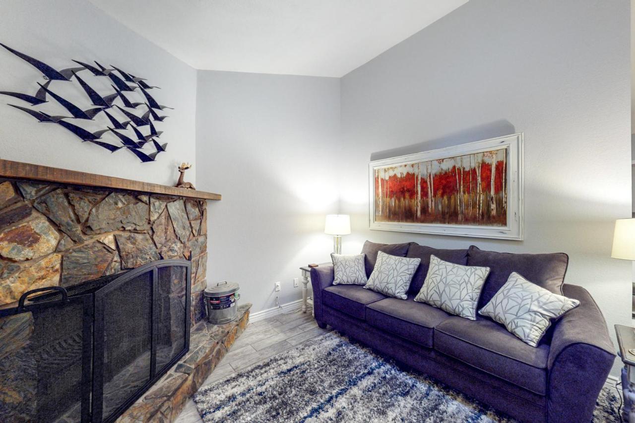 Cozy Mountain Townhome フラッグスタッフ エクステリア 写真